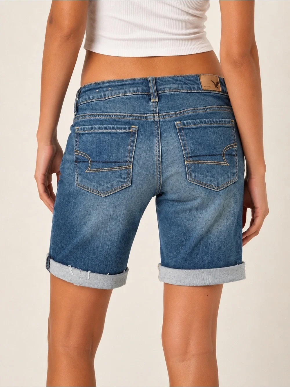 American Eagle Low Rise Bermuda Denim Shorts Cuffed Stretch Medium Wash Size S